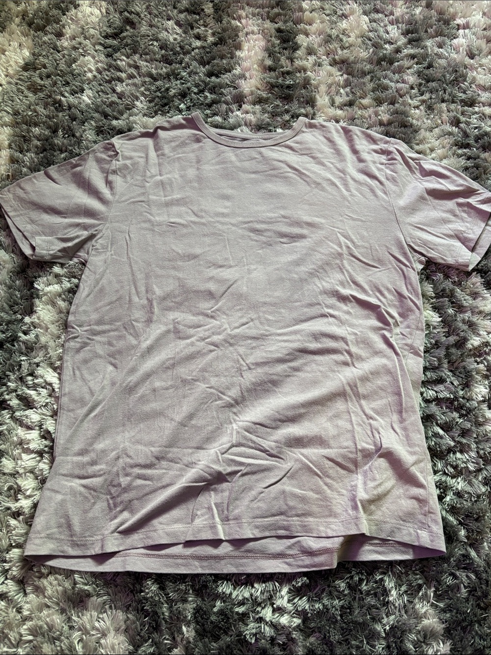 Cuts Clothing Men's Crew Neck Tee in Light Lavender